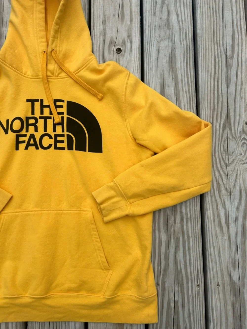 The North Face‎ Hoodie Yellow Pullover Big Logo Sweatshirt Men’s Medium EUC